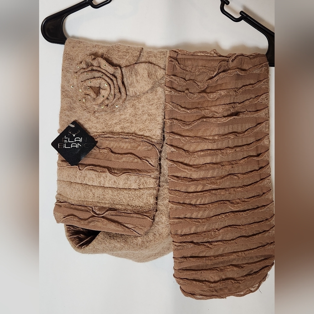 Wool 2 Sided Brown Beige Scarf with Floral Bling Detail NWT